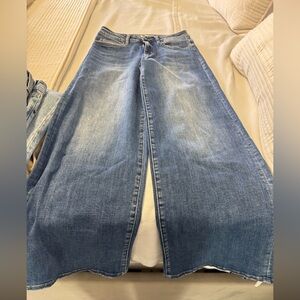 Elegant Blue Wide Leg Jeans for Women